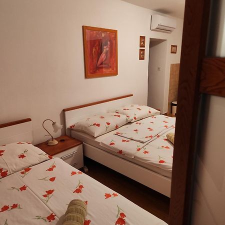 Apartmani Am Крк Экстерьер фото